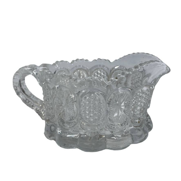 Vintage Clear Glass Creamer Cottage Core Granny Pretty Scalloped Flat Bottom - Picture 10 of 10